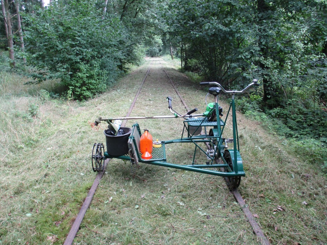 ZWNEGI12